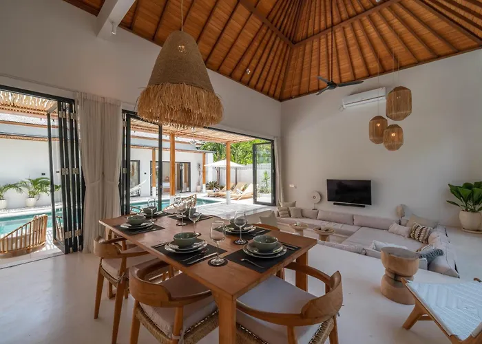 Siang - Boho Chic 3br In Pererenan Villa