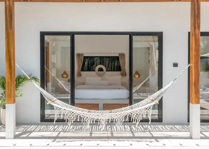 Siang - Boho Chic 3br In Pererenan Villa