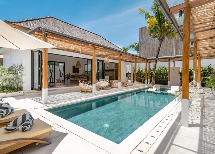 Siang - Boho Chic 3br In Pererenan