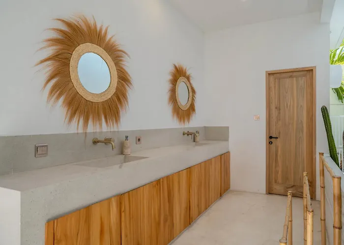 Siang - Boho Chic 3br In Pererenan *
