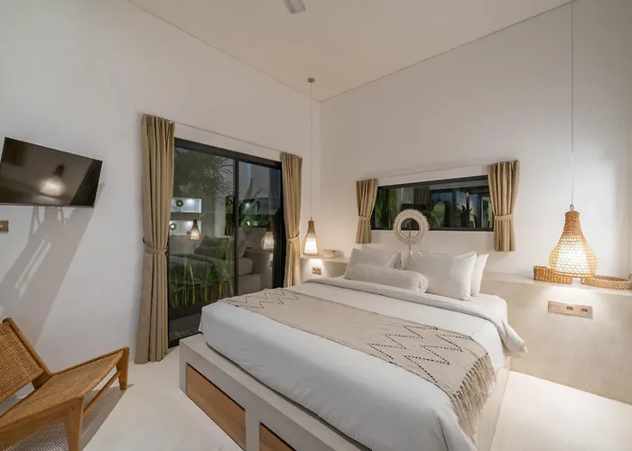 Siang - Boho Chic 3br In Pererenan *